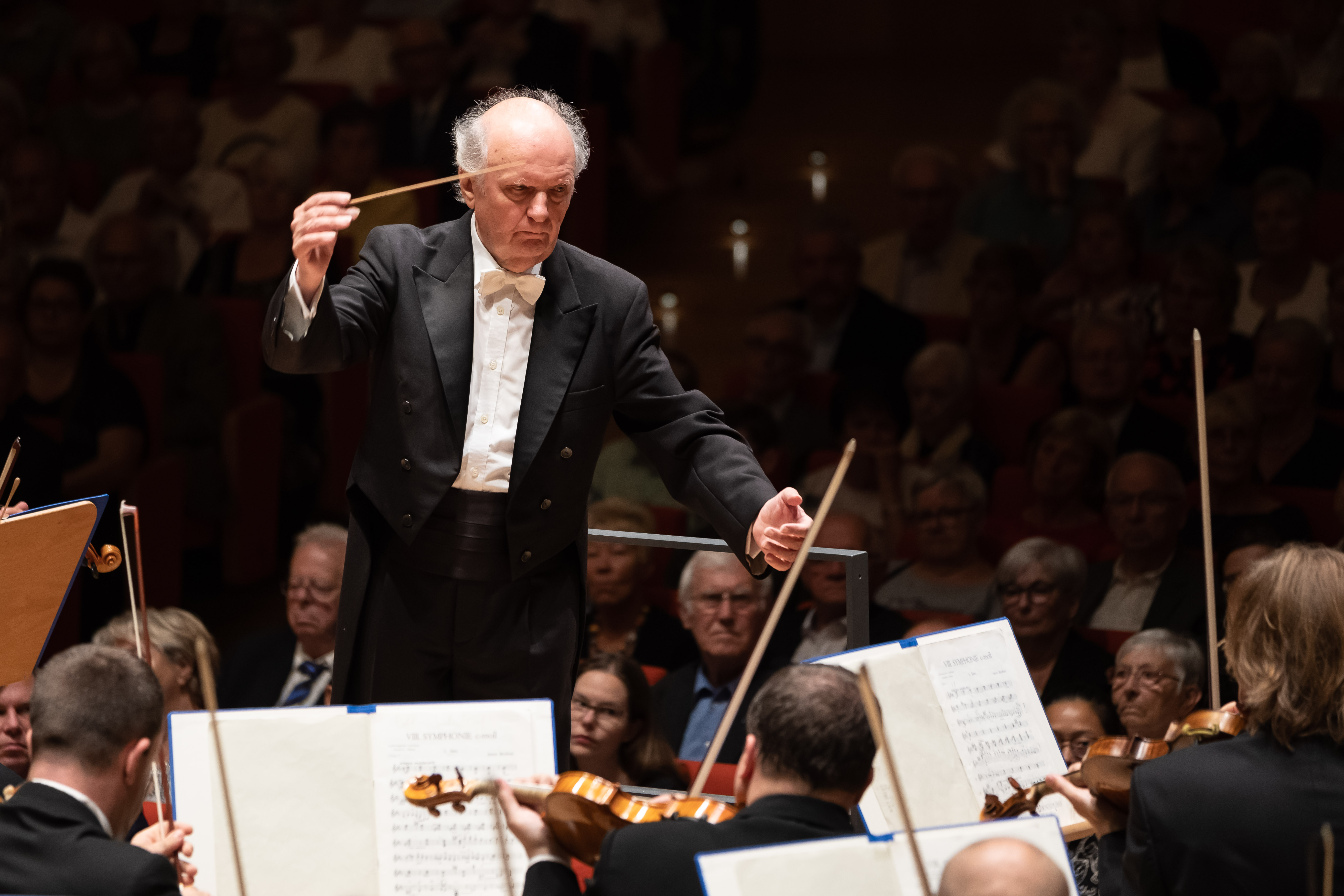 Marek Janowski Leads Dresden Philharmonic In 'Die Walküre' - OperaWire ...