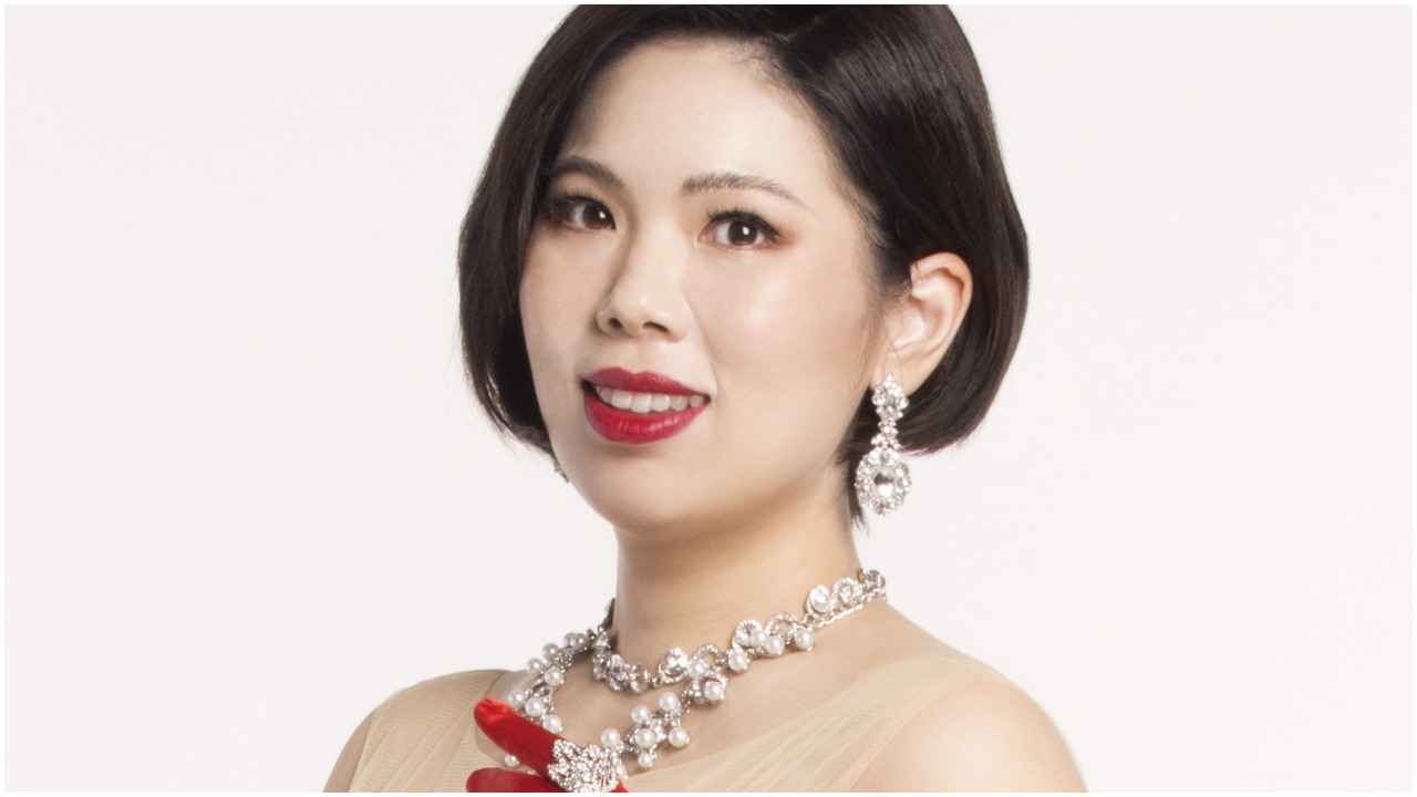 Q & A: Soprano Keng Li on the Challenges of 'La Traviata' & Her ...