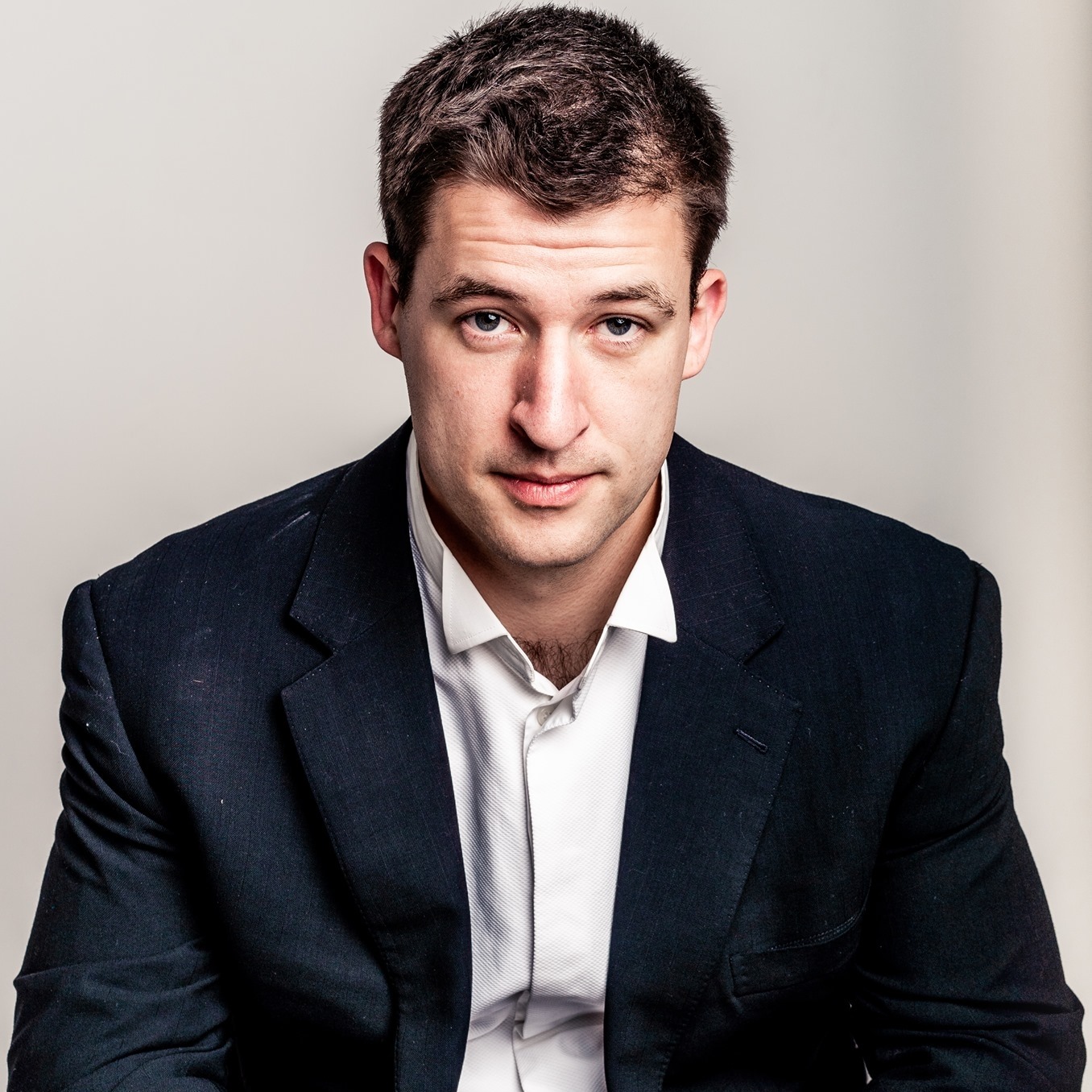 Obituary: Countertenor Max Riebl Dies at 30 - OperaWire OperaWire