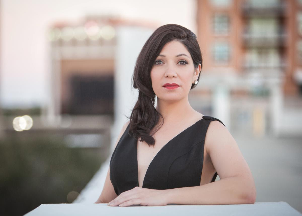 Mezzo-Soprano Stephanie Sanchez Joins Athlone Artists - OperaWire OperaWire