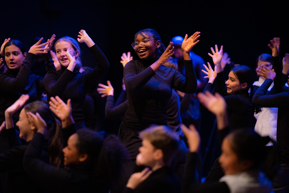 Young People’s Chorus of New York City to Present ‘Winter Concert, A Very Merry New York’