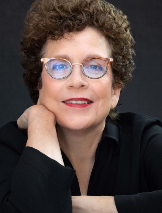Judith-Clurman__Low-Resolution_MYP2022-533×800