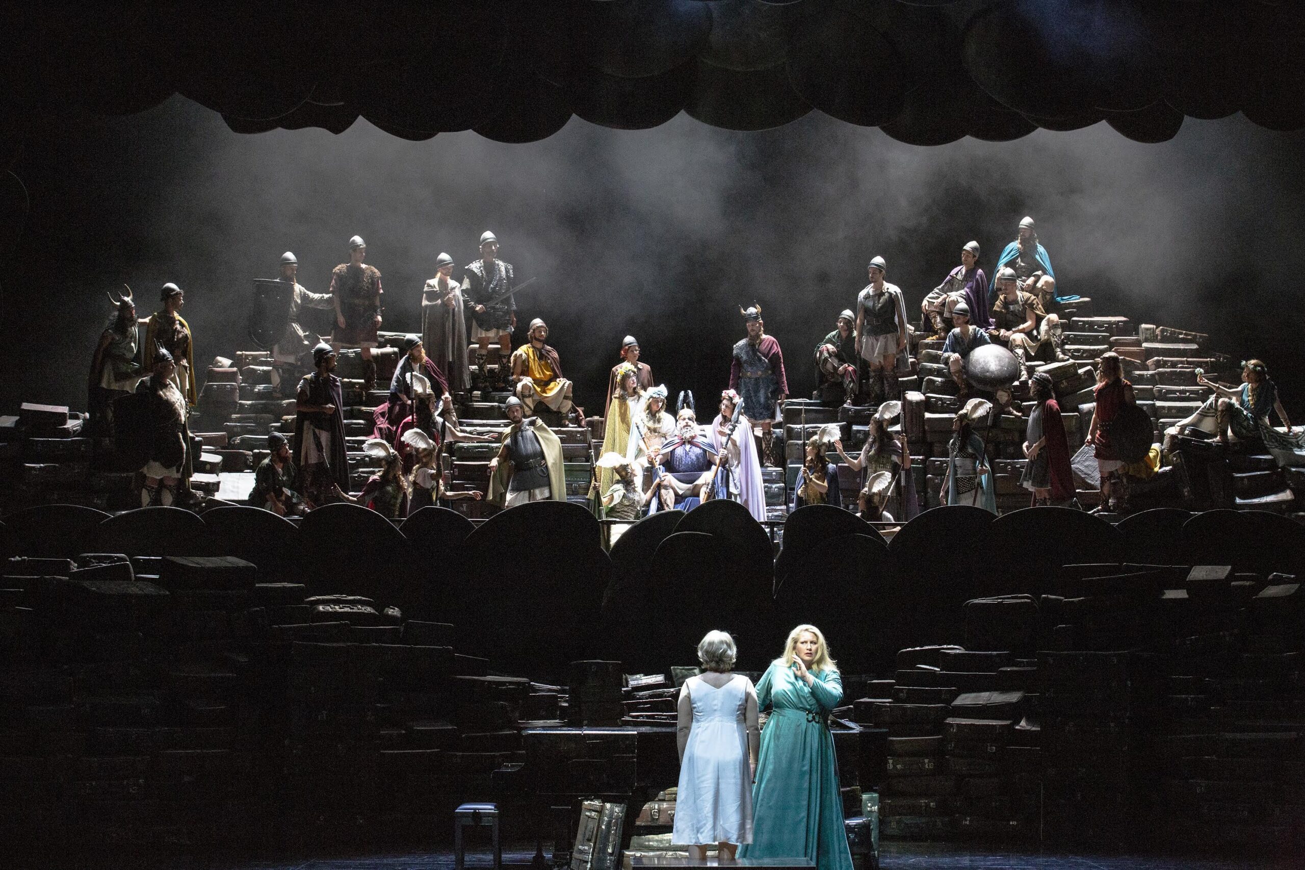 Deutsche Oper Berlin 2023-24 Review: Götterdämmerung - OperaWire OperaWire