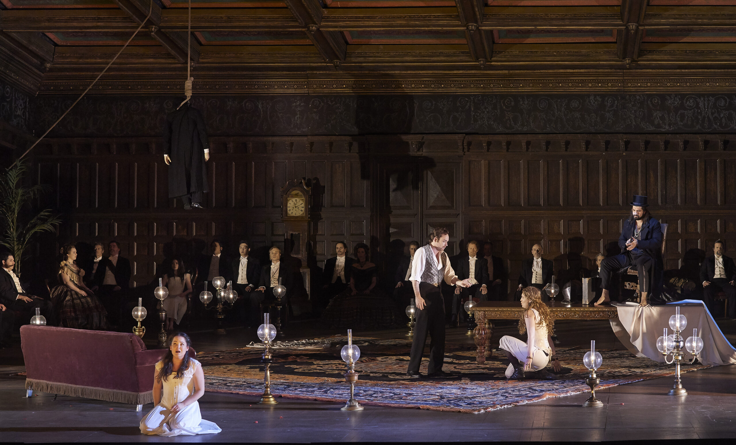 Quinn Kelsey Leads Canadian Opera Company’s ‘Rigoletto’