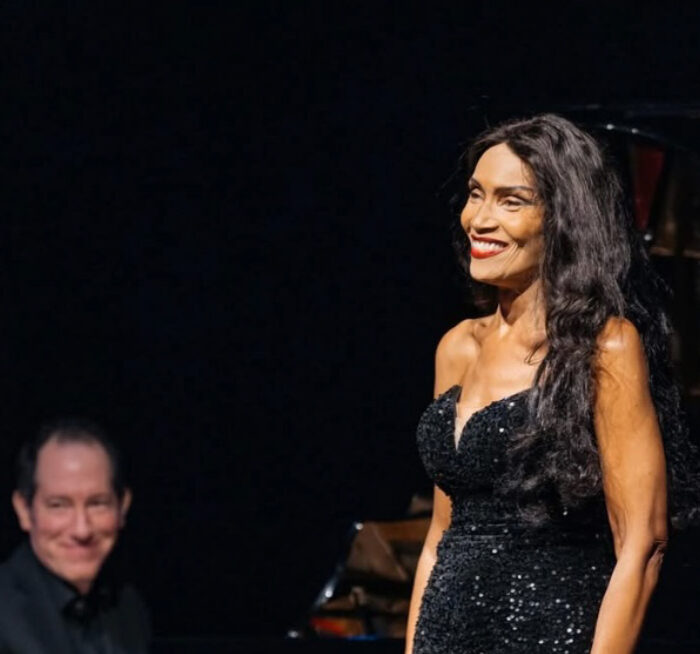 Isola Jones Isola Jones