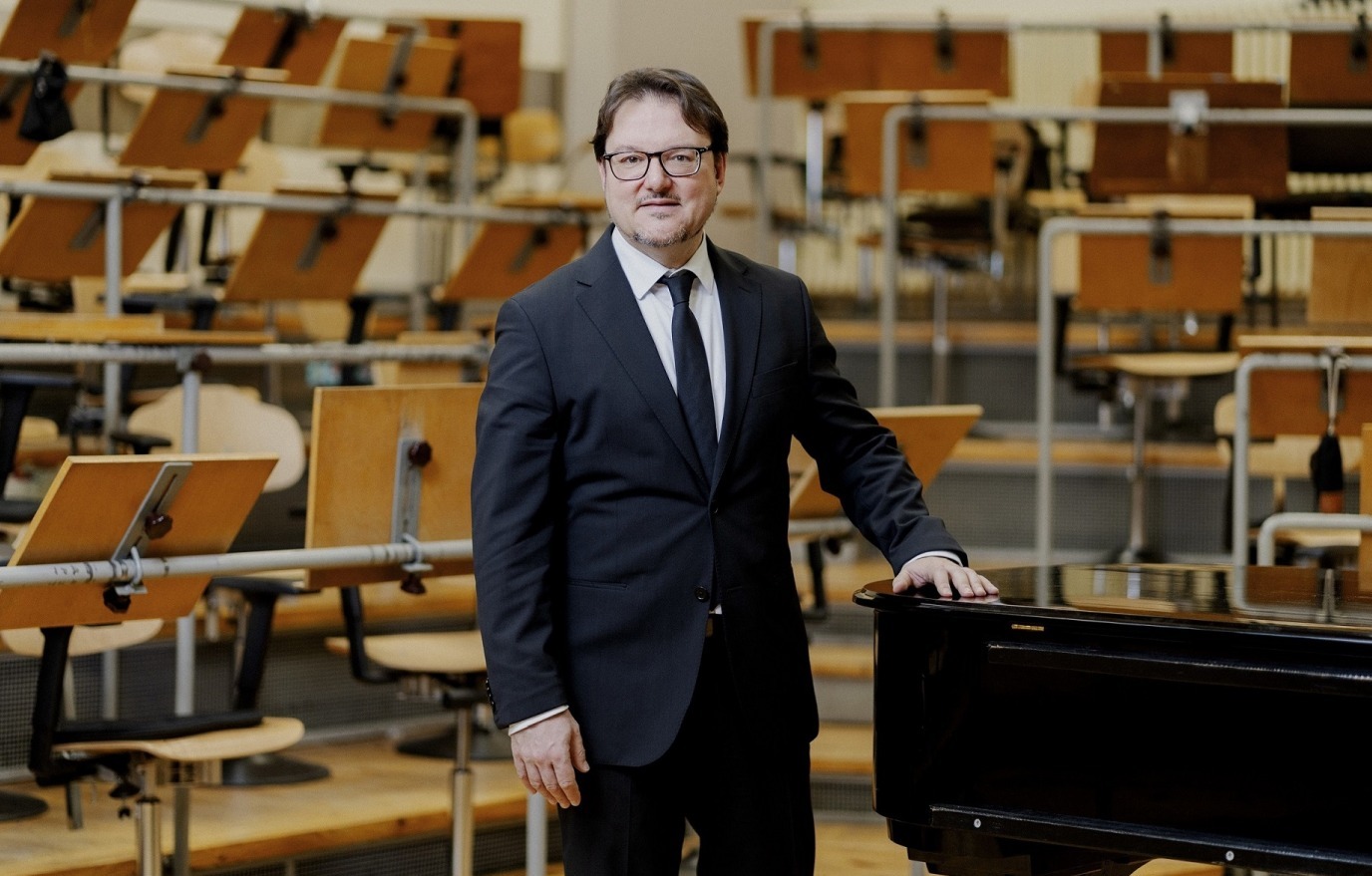 Deutsche Oper Berlin Announces New Chorus Master