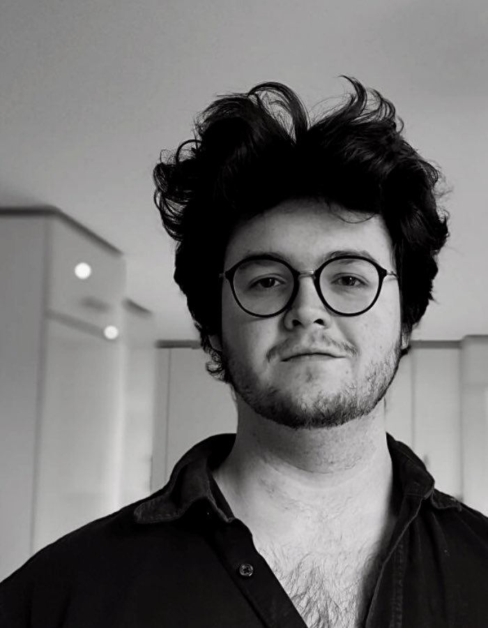 Hector Bloggs Wins Top Prize at Kathleen Ferrier Competition