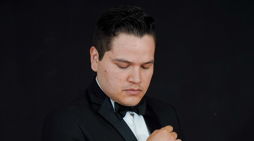 Olymar Salinas Joins Tact Artists Management